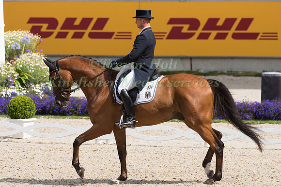 Michael Jung (GER) and La Biosthetique - Sam FBW