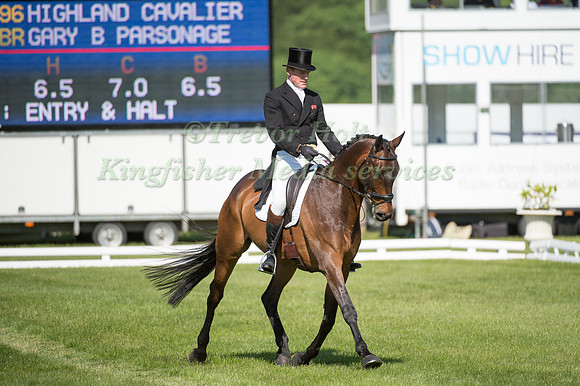Gary B Parsonage (GBR) riding Highland Cavalier