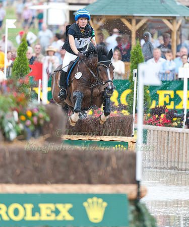 Malin Larsson and Piccadilly Z