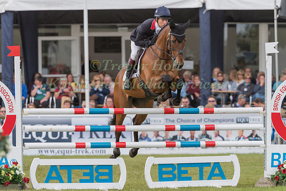 HARRY MEADE (GBR) AND TENAREZE