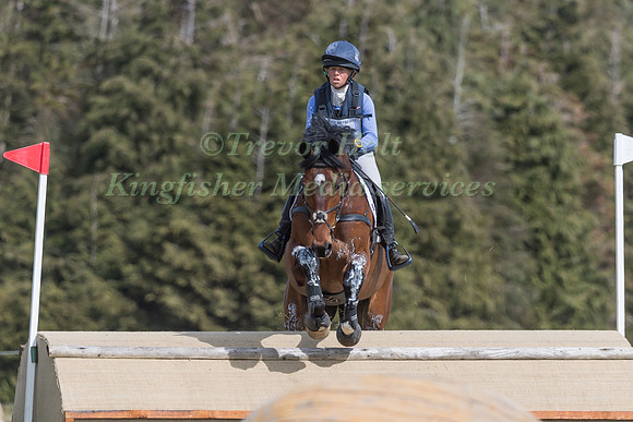 ROSALIND CANTER RIDING REHY ROYAL DIAMOND