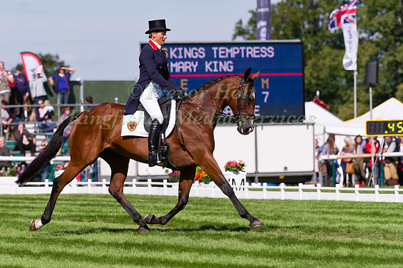 Mary KIng and Kings Temptress