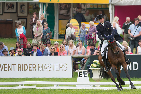 Maxime  Livio (FRA) riding Pica D'Or