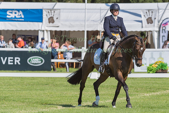 JENNIFER MORRIS  AND JRP KICK ON CASANOVA
