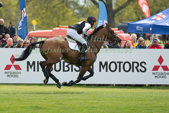 Joseph Murphy (IRL) riding Sportsfield Othello