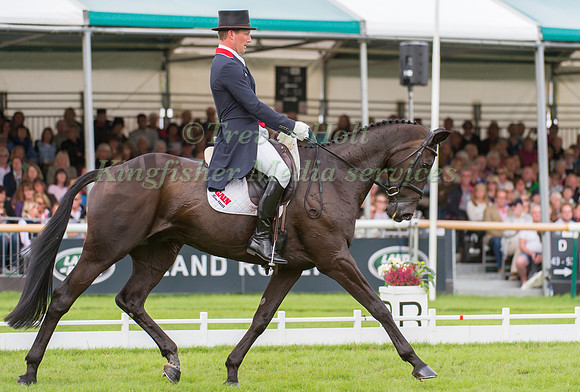 OLIVER TOWNEND (GBR) RIDING MHS KING JOULES
