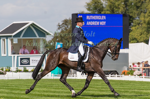 ANDREW  HOY (AUS) RIDING RUTHERGLEN