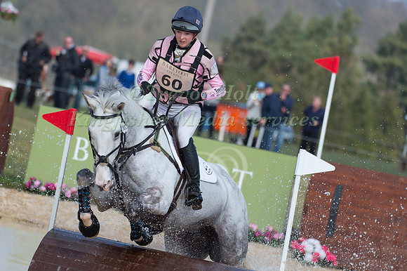 Georgie Spence (GBR) riding Diamond Cove