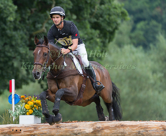 JAMES  AVERY (NZL) RIDING CADILLAC
