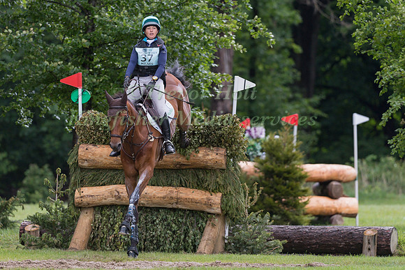 SELINA MILNES (GBR) AND IRON IV