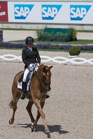 HANNAH SUE BURNETT (USA) AND RF DEMETER