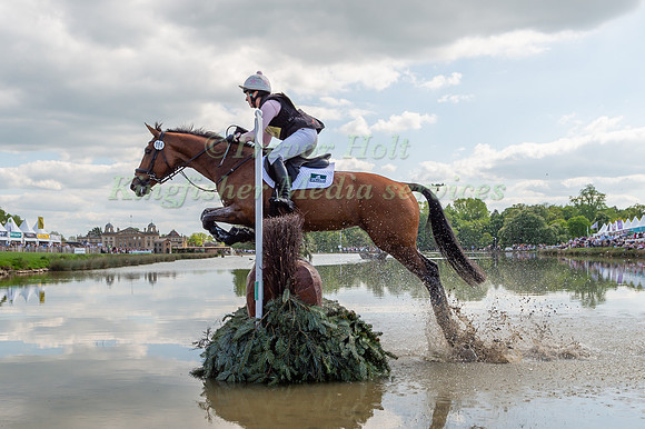 Becky Heappey (GBR) and DHI Babette K