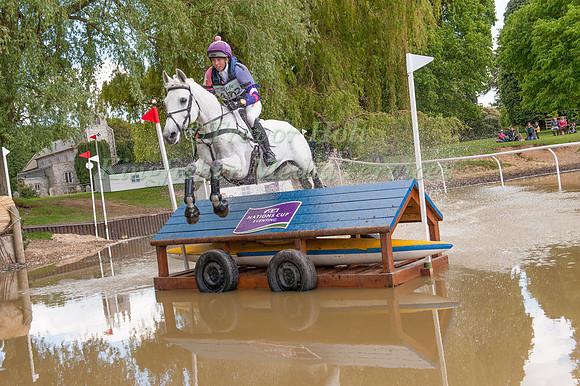 Ginny  Howe (GBR)  riding Imperato