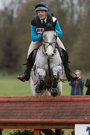 SARAH HOLMES (GBR) RIDING  DUNGANSTOWN FLEUR