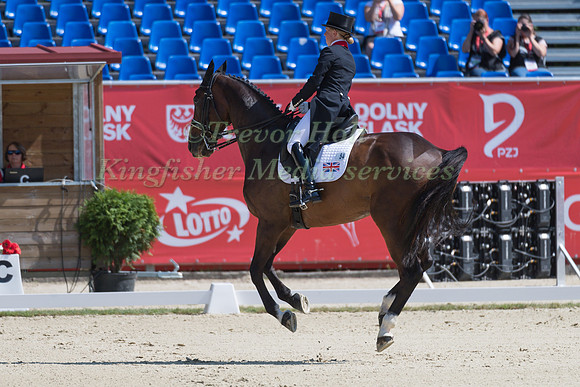 ROSALIND CANTER (GBR) AND ALLSTAR B