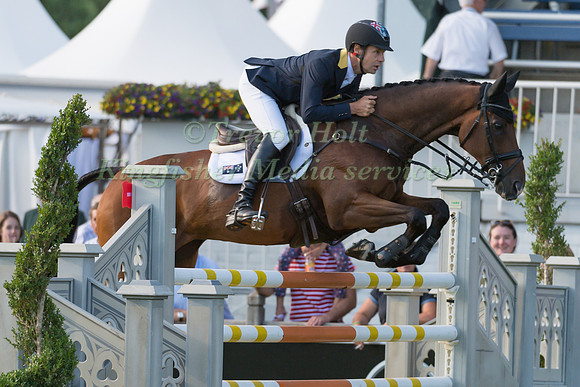 CHRISTOPHER BURTON (AUS) AND NOBILIS 18
