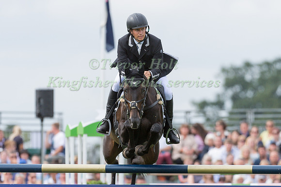 Tom Crisp (GBR) and Liberty and Glory