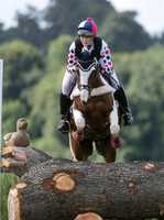 LAUREN BURTON (GBR) AND MAGICPRINCE
