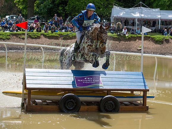 Tim  Cheffings (GBR)  riding Colby II
