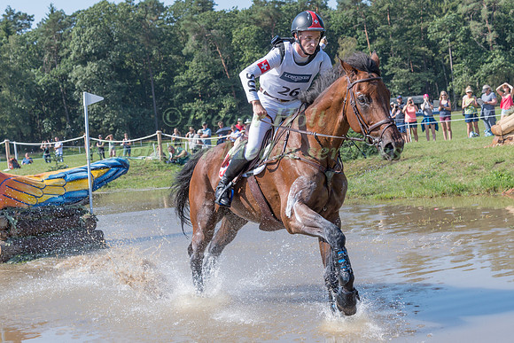 Robin Godel (SUI) and Grandeur de Lully CH