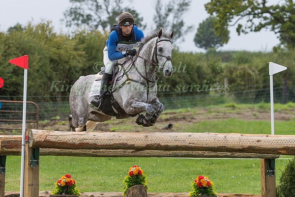 MARK DAVIDSON RIDING  HIGHLIGHT K
