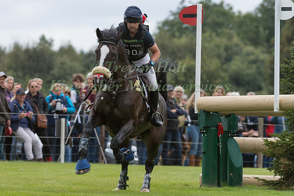 BEN HOBDAY (GBR) AND HARELAW WIZARD