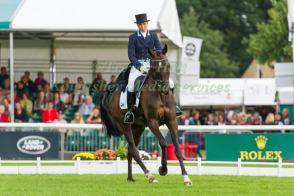 KIRSTY JOHNSTON (GBR) RIDING OPPOSITION DETECTIVE
