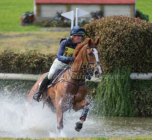 Flora Harris riding Billy Bandit