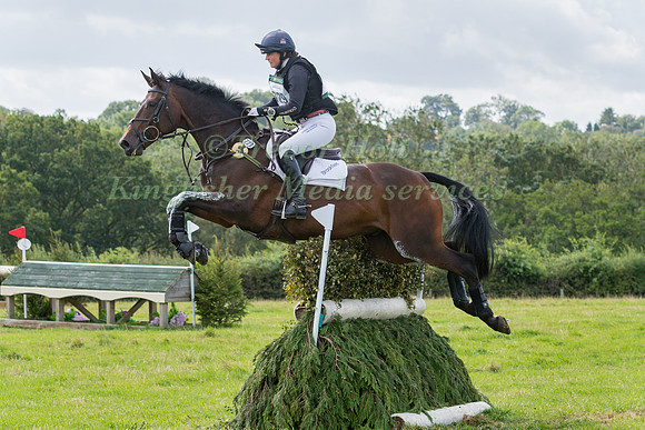 PIGGY MARCH RIDING  BROOKFIELD QUALITY
