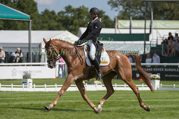 Andrew  Nicholson (NZL) and Nereo
