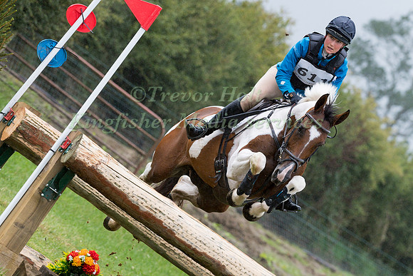 LUCINDA MESQUITA RIDING  JEM ROSE