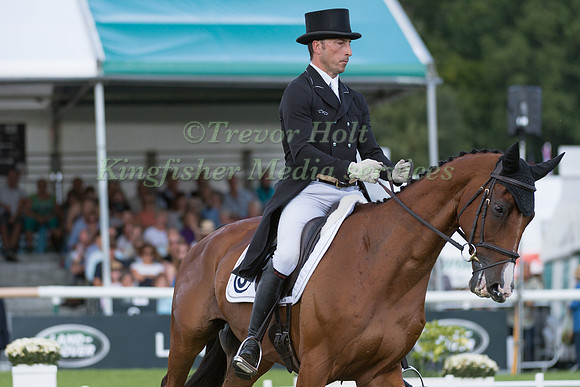 Tim  Price (NZL) and Ringwood Sky Boy