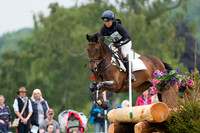 Pippa Funnell (GBR) riding Sandman 7
