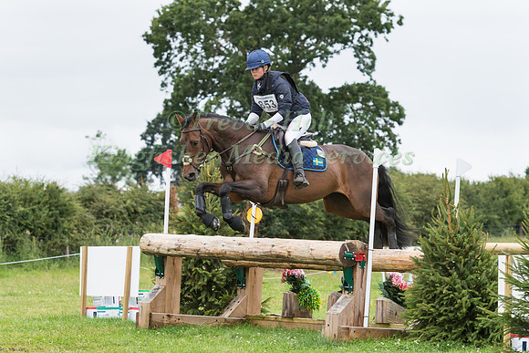 SOFIA SJOBORG AND JAYMOSA MB