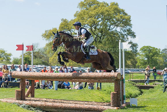 Tom McEwen (GBR) and Toledo De Kerser
