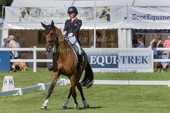 ROSALIND CANTER  AND IZILOT DHI