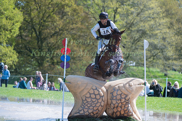 BILL  LEVETT (AUS) RIDING  SHANNONDALE TITAN COMPETING IN THE CROSS COUNTRY PHASE OF THE  EVENT RIDERS MASTERS COMPETITION AT THE  2017 DODSON AND HORRELL CHATSWORTH INTERNATIONAL HORSE TRIAL.