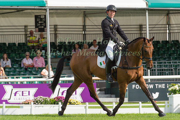 AUSTIN  O'CONNOR (IRL) RIDING BALHAM HOUDINI