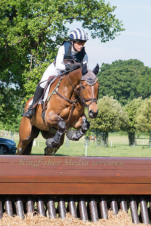 CAROLINE POWELL (NZL) RIDING SHEPHERDS WATCH  IN THE CROSS COUNTRY PHASE OF THE CCI ONE STAR AT THE 2017 HOUGHTON INTERNATIONAL HORSE TRIALS