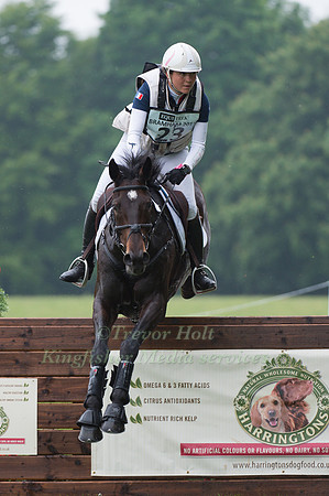 Gwendolen Fer (FRA) riding Romantic Love