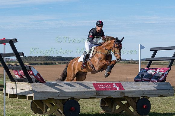 ALEX HUA TIAN RIDING DON GENIRO