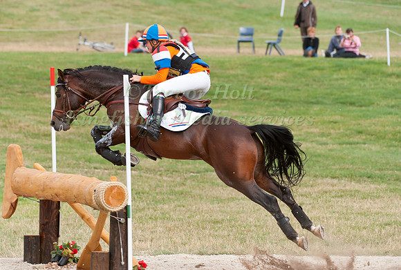 Leontine De Bruin and Knock Out