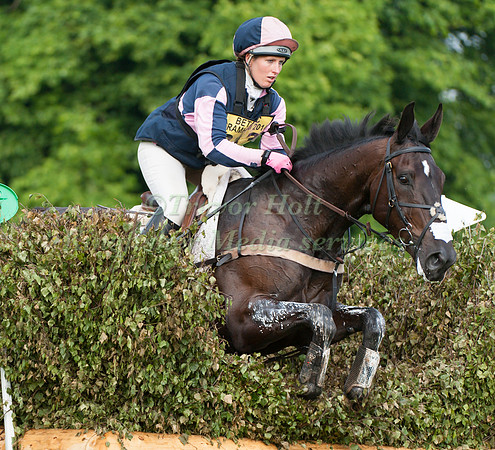 Nana Dalton and Absolut Opposition