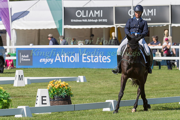 ALI WILKES  AND SOCIAL BUTTERFLY