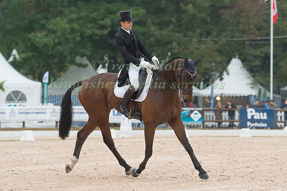 Alexander Bragg (GBR) riding Zagreb