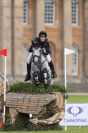 ELIZABETH POWER (IRL) RIDING SOLADOUN
