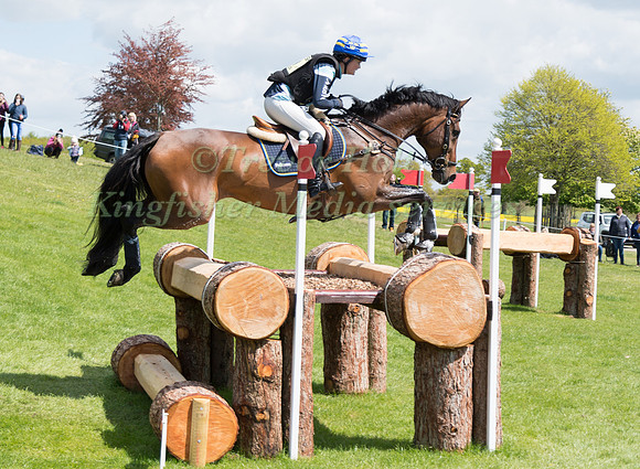 Malin Josefsson (SWE) and  Golden Midnight