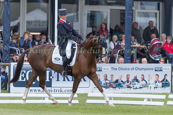 ZARA TINDALL (GBR) AND CLASS AFFAIR