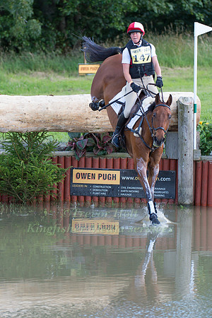 Emily Lochore (GBR) riding Hexmaleys Hayday