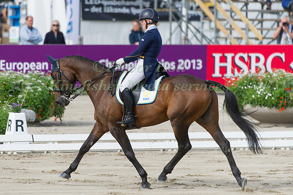 Frida Andersen and Herta